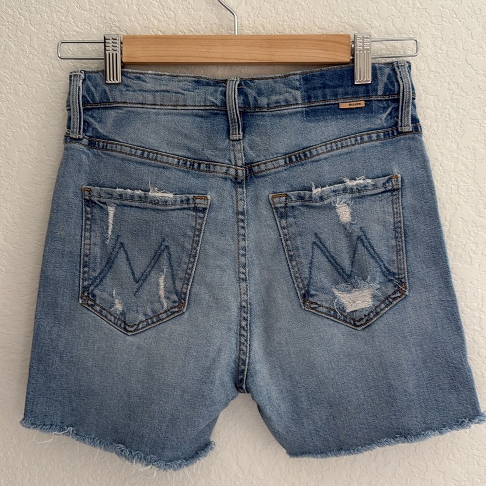 MOTHER "The Tomcat" Jean Shorts Size 26 - Picture 3 of 16